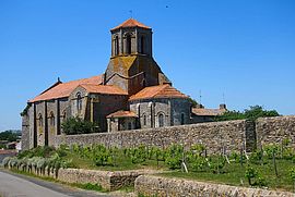 Eglise St Pierre Parthenay - Agrandir l'image (fenêtre modale)